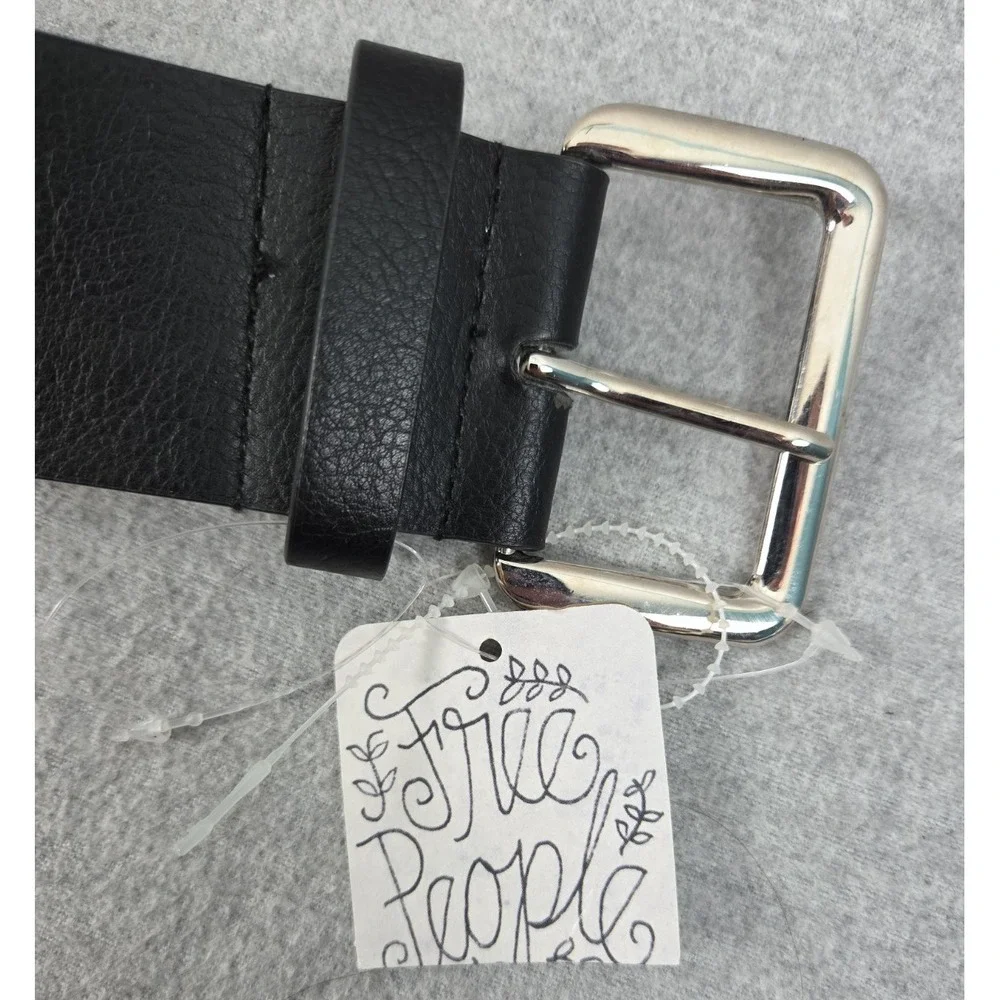 Free People Womens Belt S/M Black Chunky Ribbed Silver Tone Buckle NEW